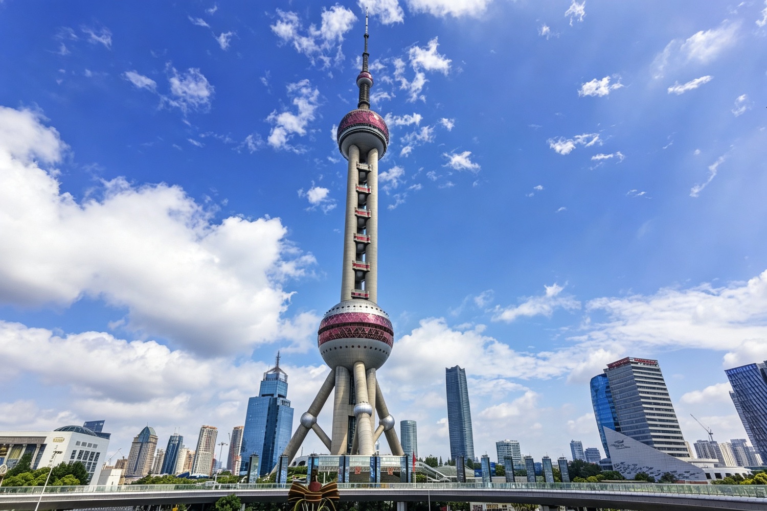 Oriental Pearl Radio & Television Tower 