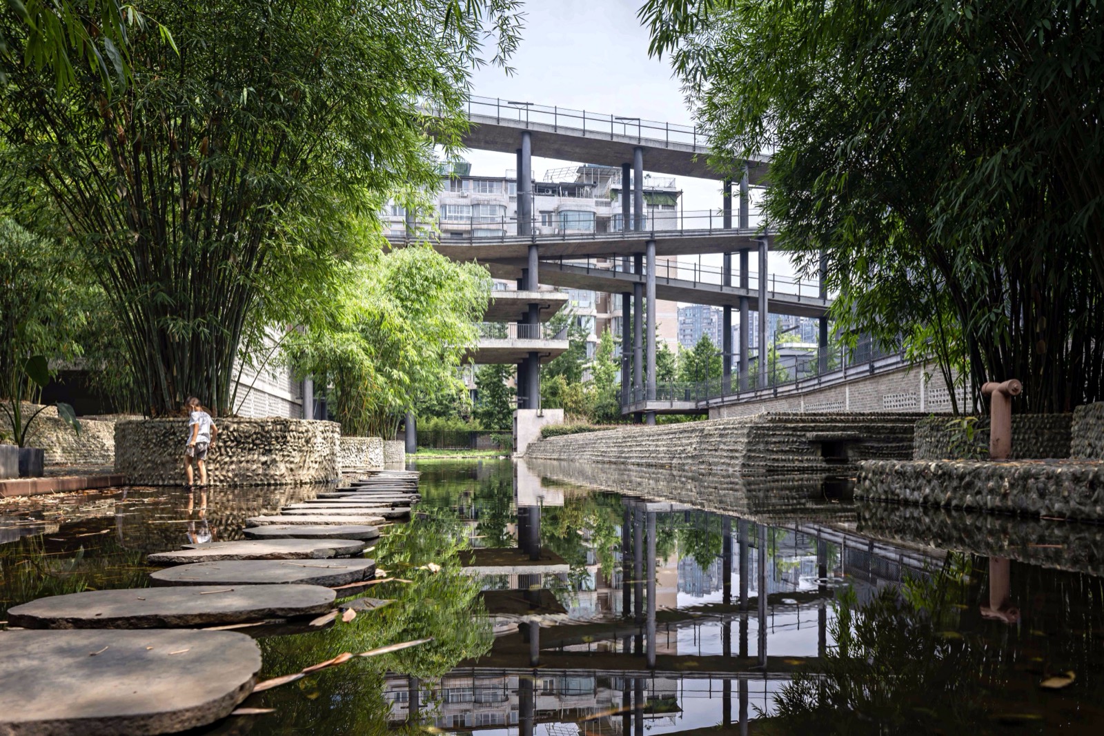 Furonghuang & West Village — photo 32