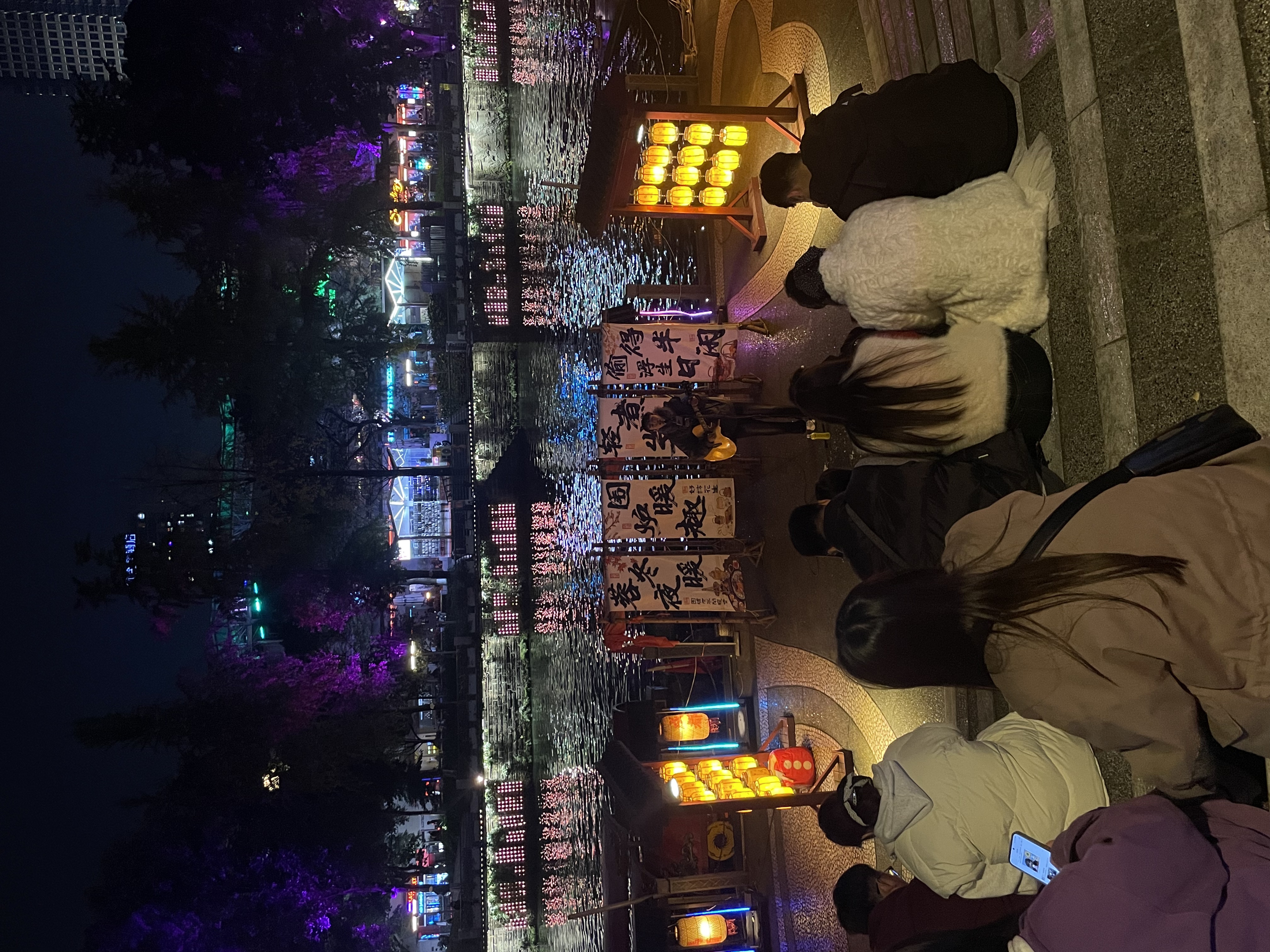 Chengdu: Private History Walk, Local Dinner & Night Cruise — photo 6